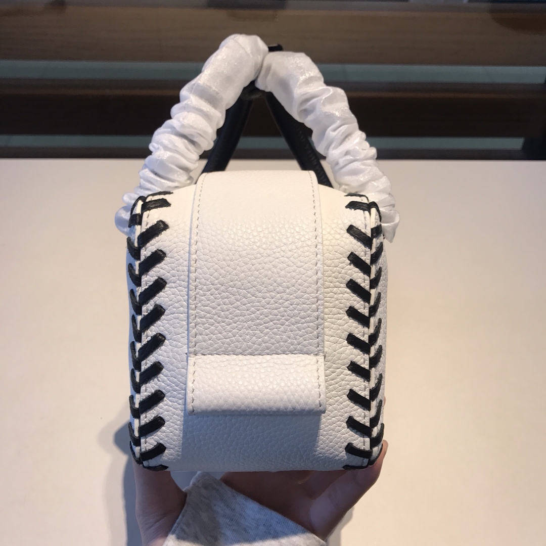 델보 쿨 박스백